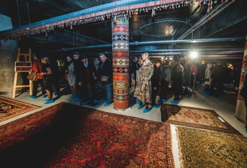 „Žalgirio“ arenoje duris atvėrė unikali persiškų kilimų paroda