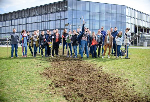 „Žalgirio“ arena viena pirmųjų pradėjo „Darom 2015“ akciją