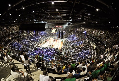 Palaikyti Lietuvos rinktinę kviečia įspūdingo dydžio ekranas „Žalgirio“ arenoje